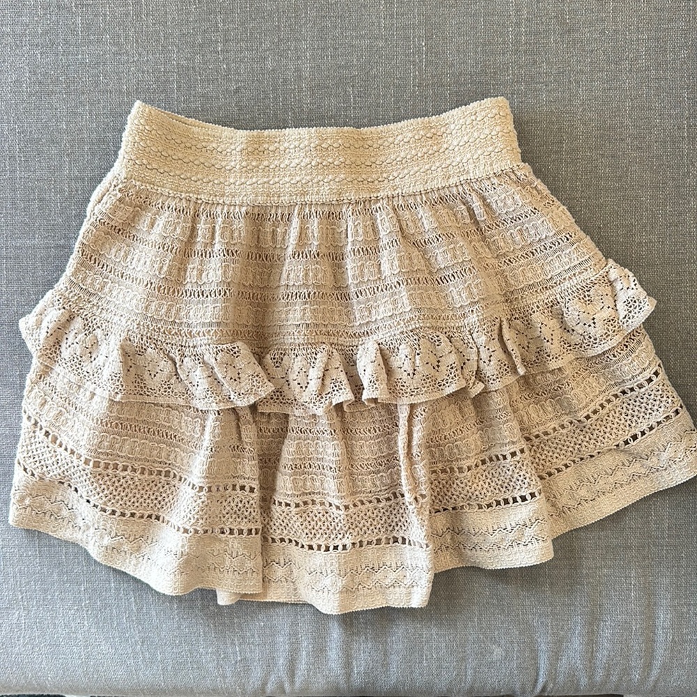 NEW Aerie Cream Tan Textured Crochet Lace Pull On Elastic Waist Mini Skirt M